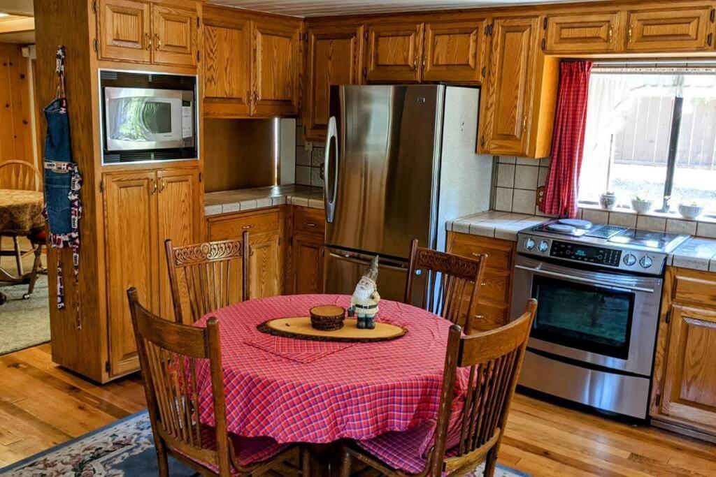 Pierce'S Cabin Miramonte Luaran gambar